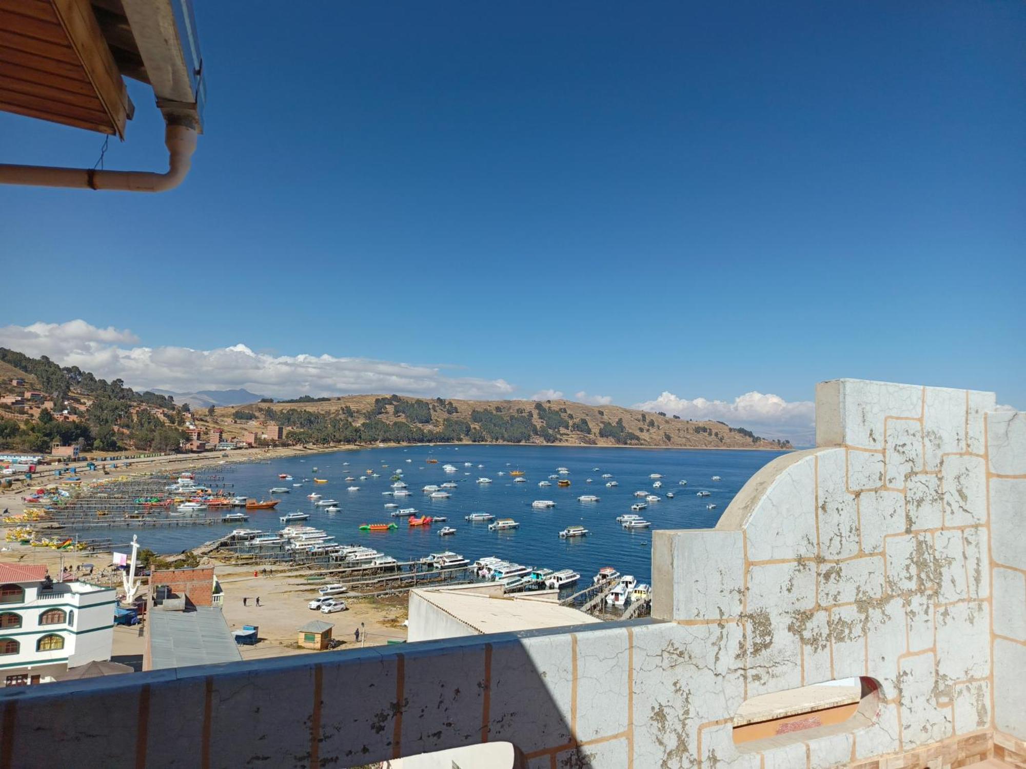Estrella Del Lago コパカバーナ エクステリア 写真